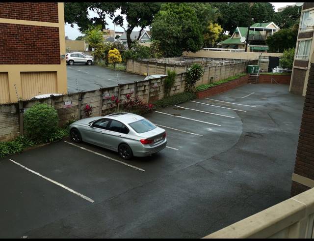 2 BEDROOM FLAT FOR SALE IN WINDERMERE
